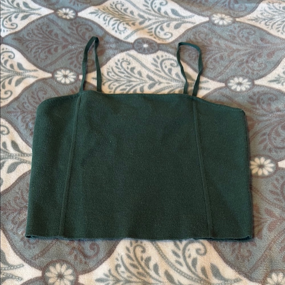 Unworn M, green Express crop top